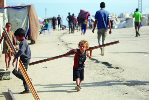 Hamas agrees to free hostages