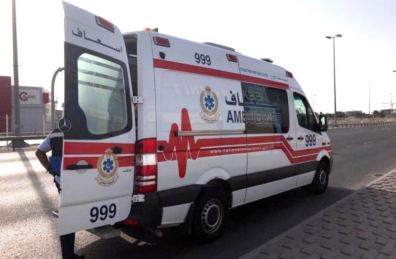 Cyclist dies following crash