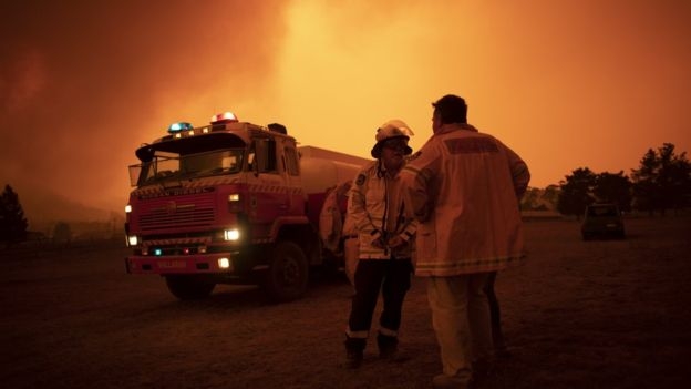 Residents told to seek shelter in Canberra region Residents told to seek shelter in Canberra region