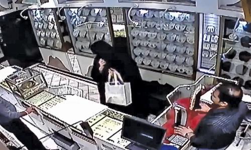 CCTV footage of thief in ‘Abaya’ released