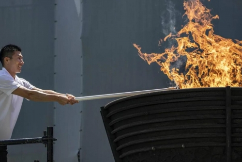 Tokyo Lights Torch Ahead of Asian Games Spectacle