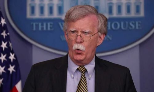 Iranian who offered to pay $300,000 to kill ex-Trump adviser charged: US Iranian who offered to pay $300,000 to kill ex-Trump adviser charged: US