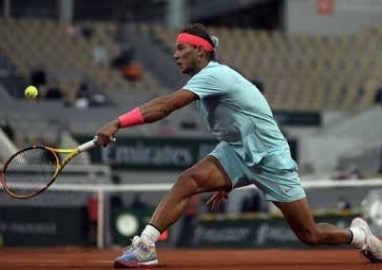 Nadal, Serena win openers as Thiem aces early test Nadal, Serena win openers as Thiem aces early test