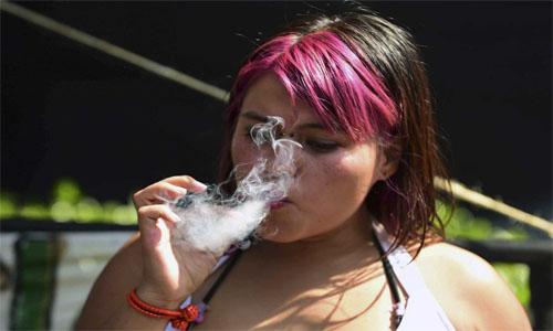 Mexico opens tough marijuana debate Mexico opens tough marijuana debate