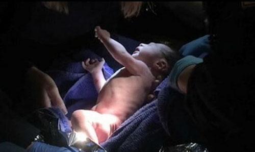 Newborn baby abandoned in New York nativity scene