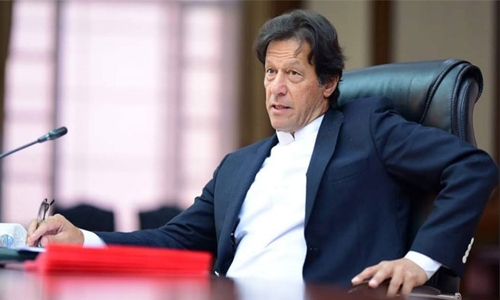 Pakistan growth to hit eight-year low as IMF bailout looms Pakistan growth to hit eight-year low as IMF bailout looms