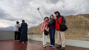 UAE weather: Temperature drops to 1.4°C; strong winds, blowing dust expected UAE weather: Temperature drops to 1.4°C; strong winds, blowing dust expected