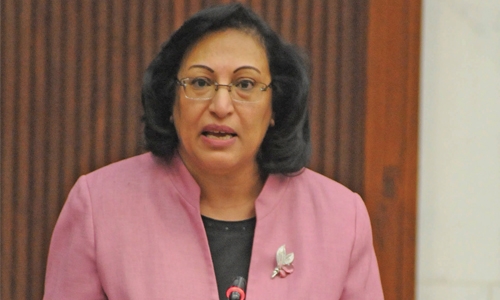 19,682 foreigners working in health sector: Minister 19,682 foreigners working in health sector: Minister