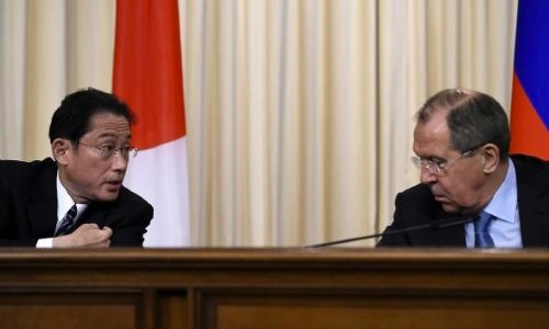 Russia and Japan 'striving to resolve' island dispute