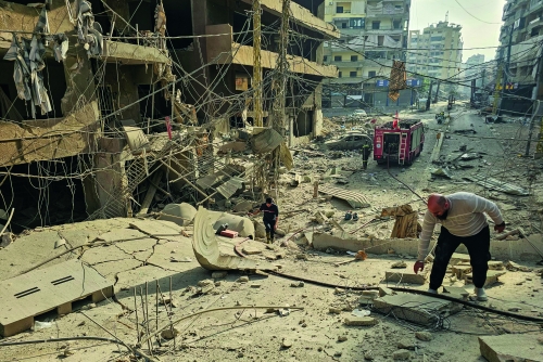 Strike on Beirut seafront kills 8 as Israel threatens to ‘take territory’