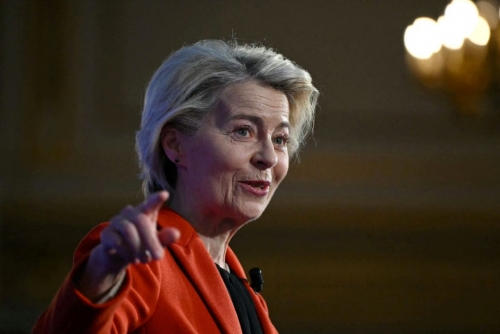 EU chief von der Leyen comfortably survives confidence vote