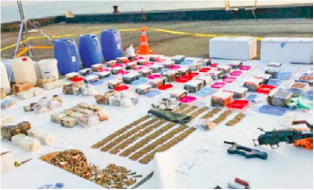 16 convicts sentenced for smuggling weapons 