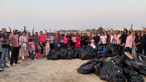 Pink Promise' Beach Clean-up Campaign Highlights Breast Cancer Awareness and Environment Pink Promise' Beach Clean-up Campaign Highlights Breast Cancer Awareness and Environment