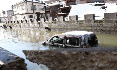Three-metre tsunami recorded at Japan nuclear plant after quake Three-metre tsunami recorded at Japan nuclear plant after quake
