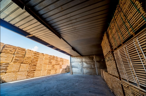 Chile Seizes $8.3 Billion Worth of Drugs Hidden in Lumber Shipments Chile Seizes $8.3 Billion Worth of Drugs Hidden in Lumber Shipments