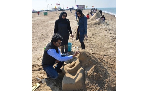 Indian sand artist train Bahrain teachers