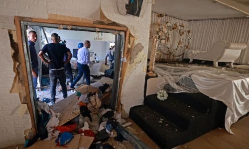 Israeli forces kill Palestinian in West Bank raid