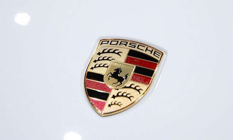 Porsche drops diesel in electric car push