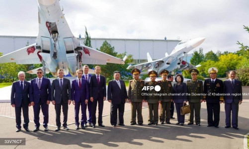 Kim visits fighter jets factory on Russia tour