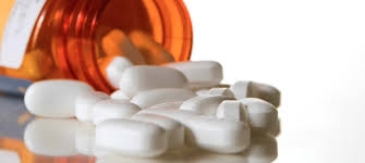 Bahraini woman sentenced for bid to smuggle drugs