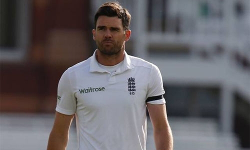 England's Anderson on top of the world rankings