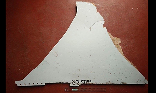 Possible MH370 debris arrives in Malaysia for analysis
