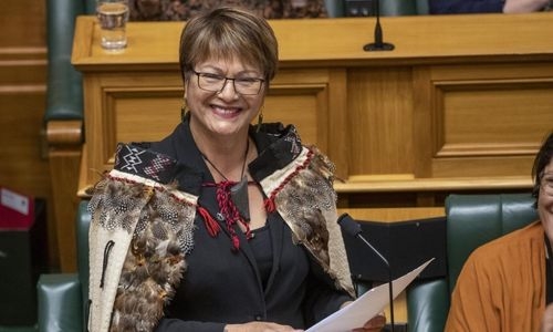 New Zealand women lawmakers outnumber men for first time New Zealand women lawmakers outnumber men for first time