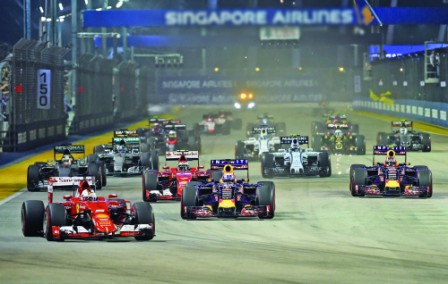 Vettel slams 'crazy' pic-snapping track invader