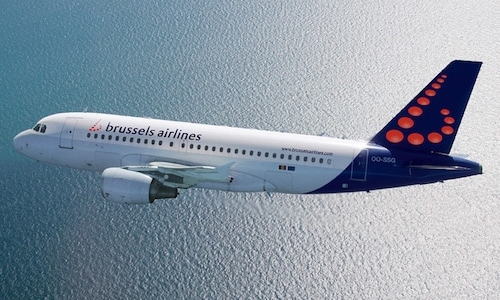 100 flights cancelled 100 flights cancelled