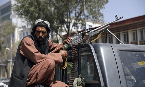 Taliban in Kabul start collecting weapons from civilians Taliban in Kabul start collecting weapons from civilians