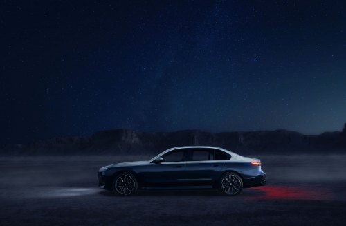 BMW 7 Series Suhail Edition: A Tribute to Arabian Legacy BMW 7 Series Suhail Edition: A Tribute to Arabian Legacy