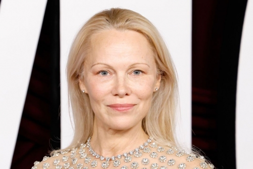 Pamela Anderson has ‘cracked the code’ for social media Pamela Anderson has ‘cracked the code’ for social media