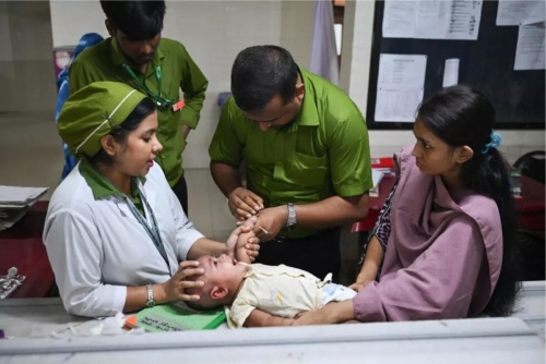 Nearly 1,000 children killed as measles outbreak worsens in Bangladesh Nearly 1,000 children killed as measles outbreak worsens in Bangladesh