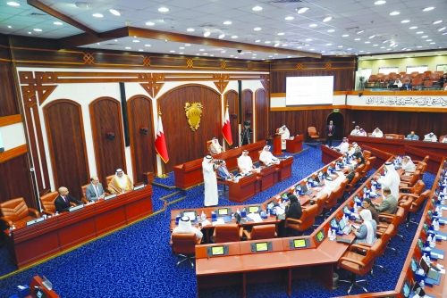 Lawmakers slam visa brakes Lawmakers slam visa brakes