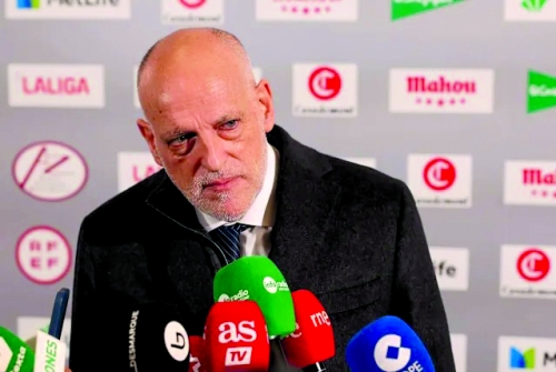 La Liga chief says FIFA ‘destroying football industry’ La Liga chief says FIFA ‘destroying football industry’