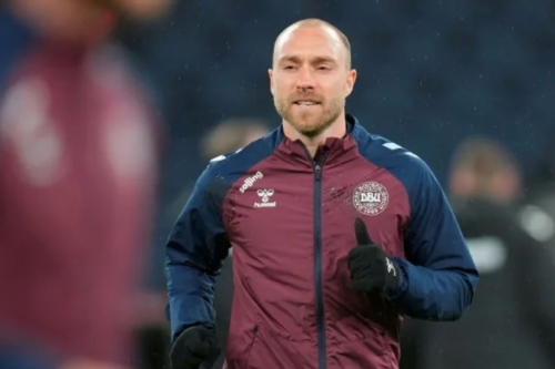 Denmark’s Eriksen in ‘good spirits’ after collapsing during friendly Denmark’s Eriksen in ‘good spirits’ after collapsing during friendly