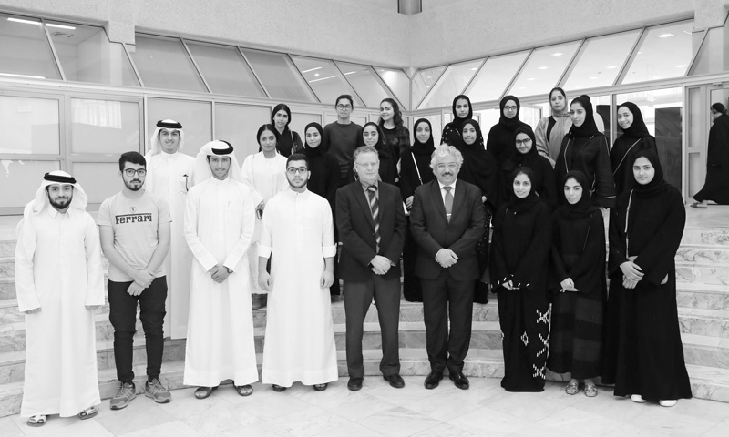 Rayaat students visit UoB