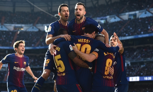 Barcelona beat Real Madrid 3-0 Barcelona beat Real Madrid 3-0