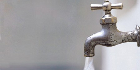 DAILY AVG WATER USE HITS 130 GALLONS IN BAHRAIN