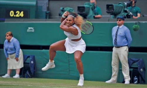Serena battles into semi