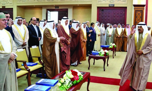 Bahrain woo investors Bahrain woo investors