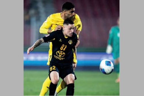 Debutant Coutinho Stuns League Leaders