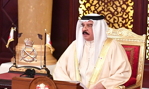 HM King ratifies and issues laws