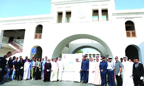 Campaign to clean up tourist areas launched in Bahrain