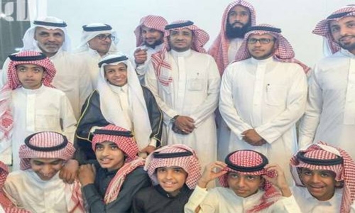 School gives pupil, 16, honeymoon break School gives pupil, 16, honeymoon break