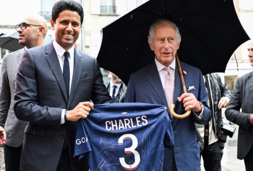 King Charles III given Paris Saint-Germain jersey on visit to France