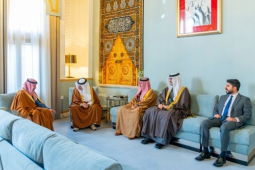 Crown Prince Highlights Strong Bahrain-Saudi Ties During Meeting with Saudi Ambassador