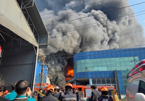 11 Dead, Dozens Injured in Massive Fire at South Korean Car Parts Plant