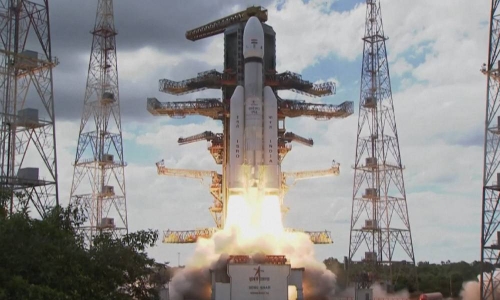 India launches rocket to land spacecraft on Moon India launches rocket to land spacecraft on Moon