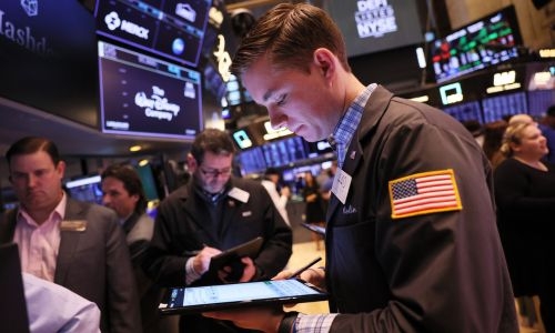 Bahrain returns to dollar debt market, reports Bloomberg Bahrain returns to dollar debt market, reports Bloomberg